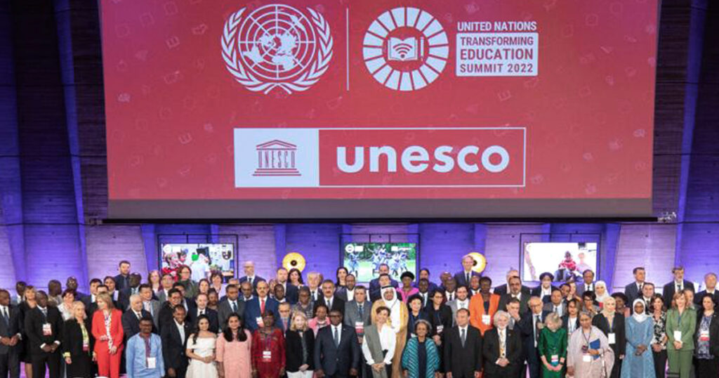 EKOME-unesco pre-summit συνάντησηομαδικη